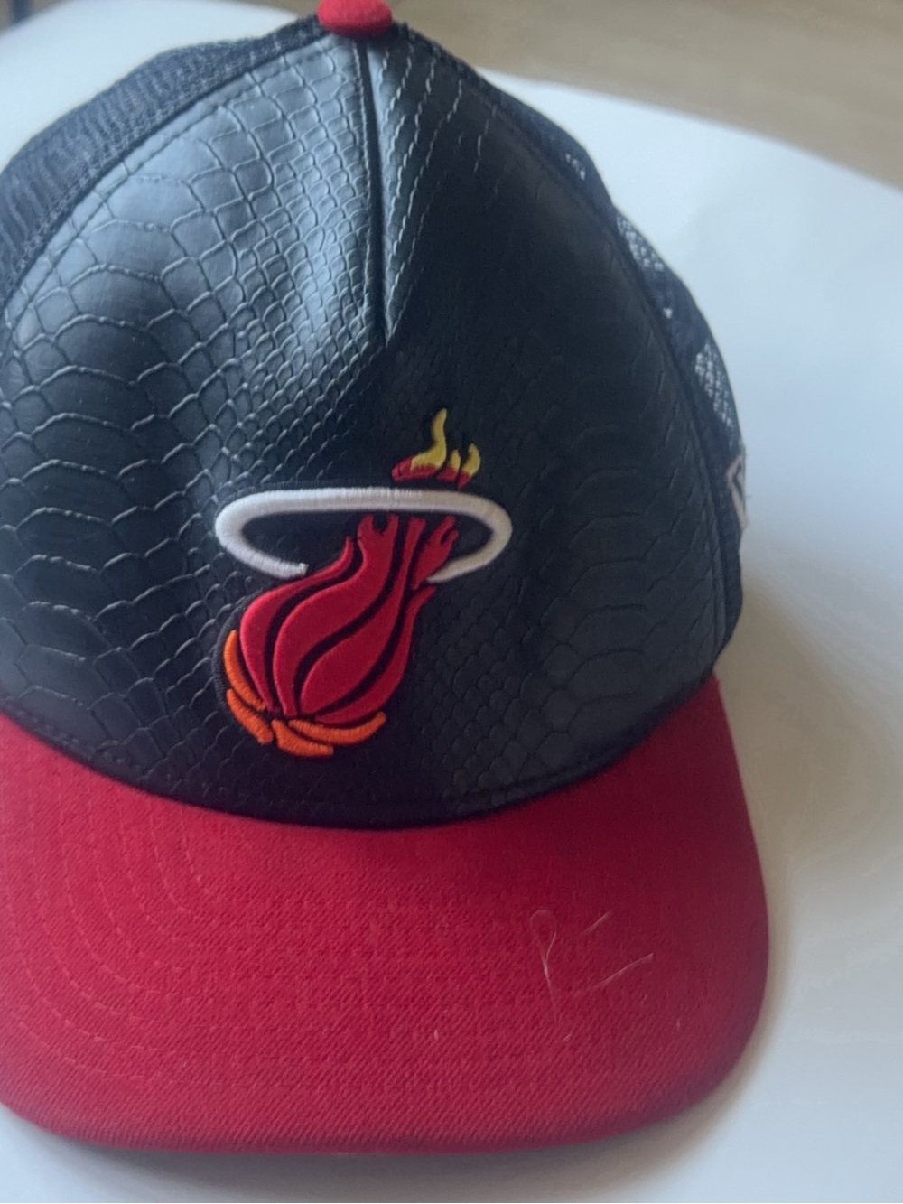 New Era Kids Black Faux-Snakeskin Mesh Cap with Red Brim and Miami Heat Flame